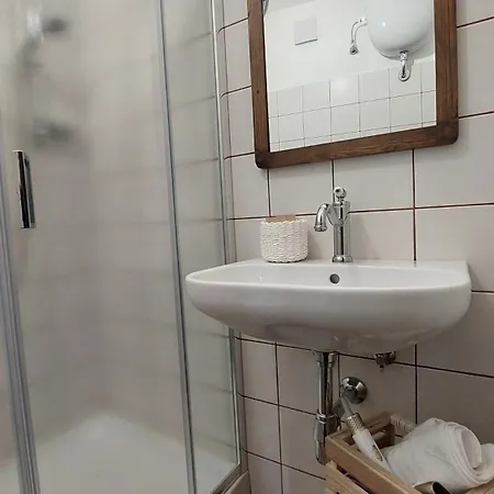 Selice 9 Bed & Breakfast *